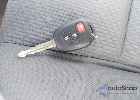 2015 Toyota Highlander Le V6 from USA, damaged, VIN 5TDBKRFH1FS104927